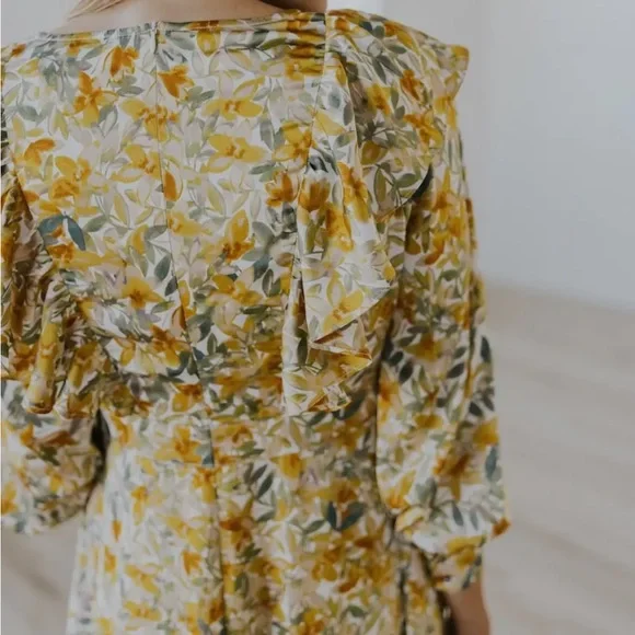 Vintage Floral Ruffle‎ Nursing Maxi Dress - Picture 6 of 8